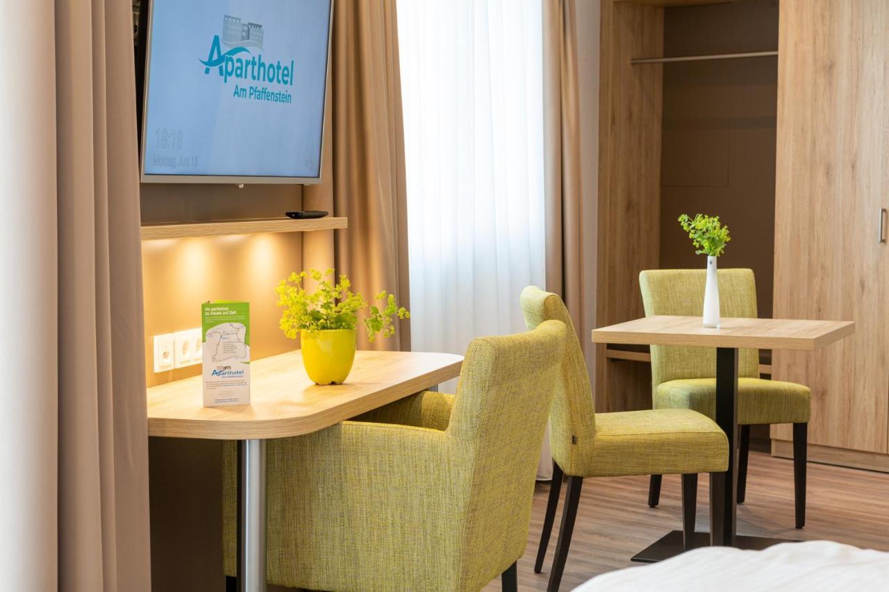 Aparthotel Am Pfaffenstein Klein-Winternheim Eksteriør bilde